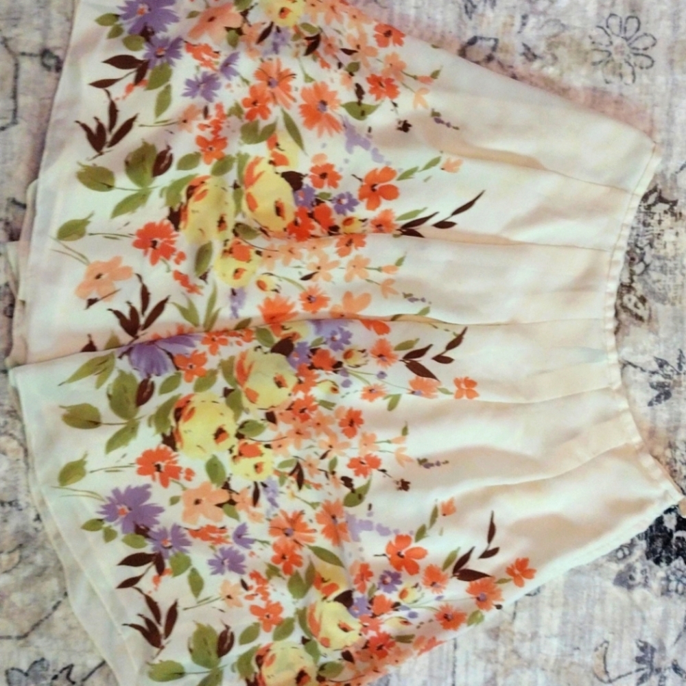 Adorable Floral Skirt